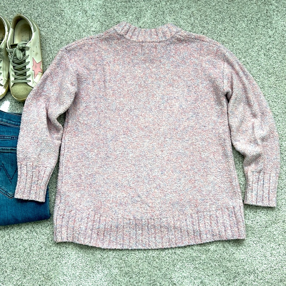 Old Navy Oversized Pullover Sweater - Picture 6 of 6